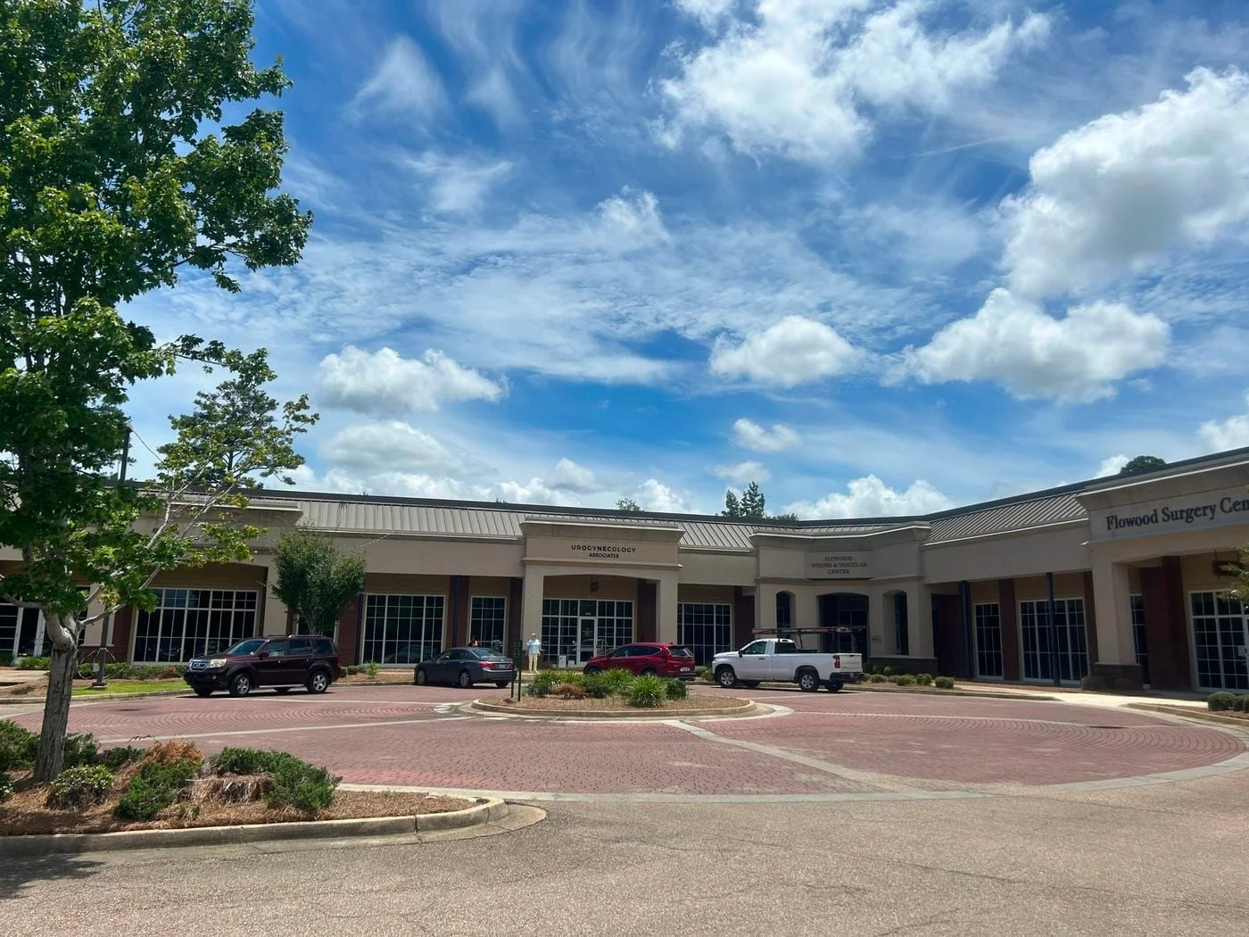 Photo 3 of 120 Stone Creek Blvd, Flowood, MS 39232