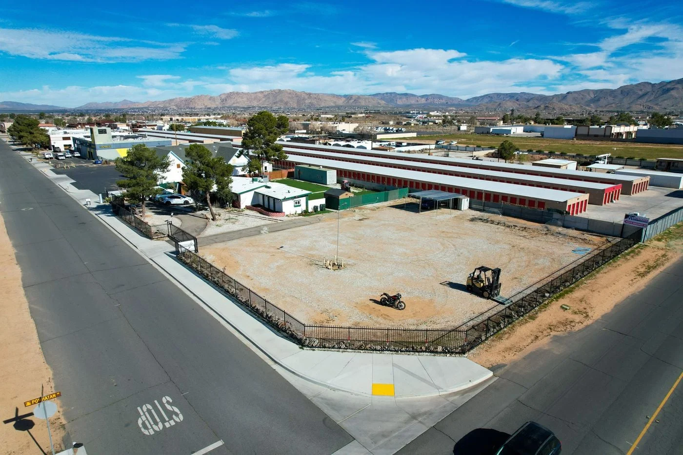 Photo 1 of 13519 John Glenn Road, Apple Valley, CA 92308