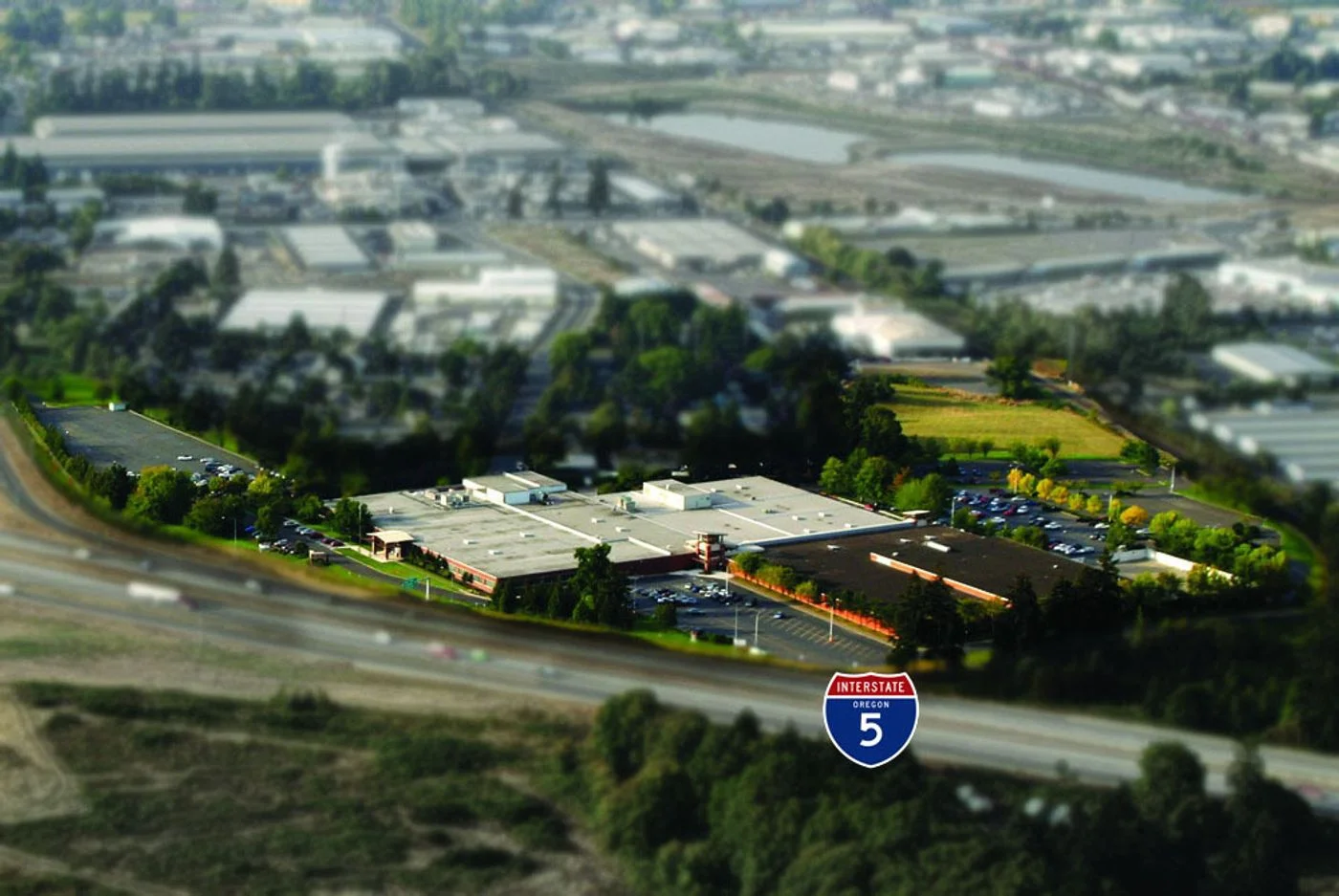 Photo 1 of 4600 25th Avenue NE, Salem, OR 97301