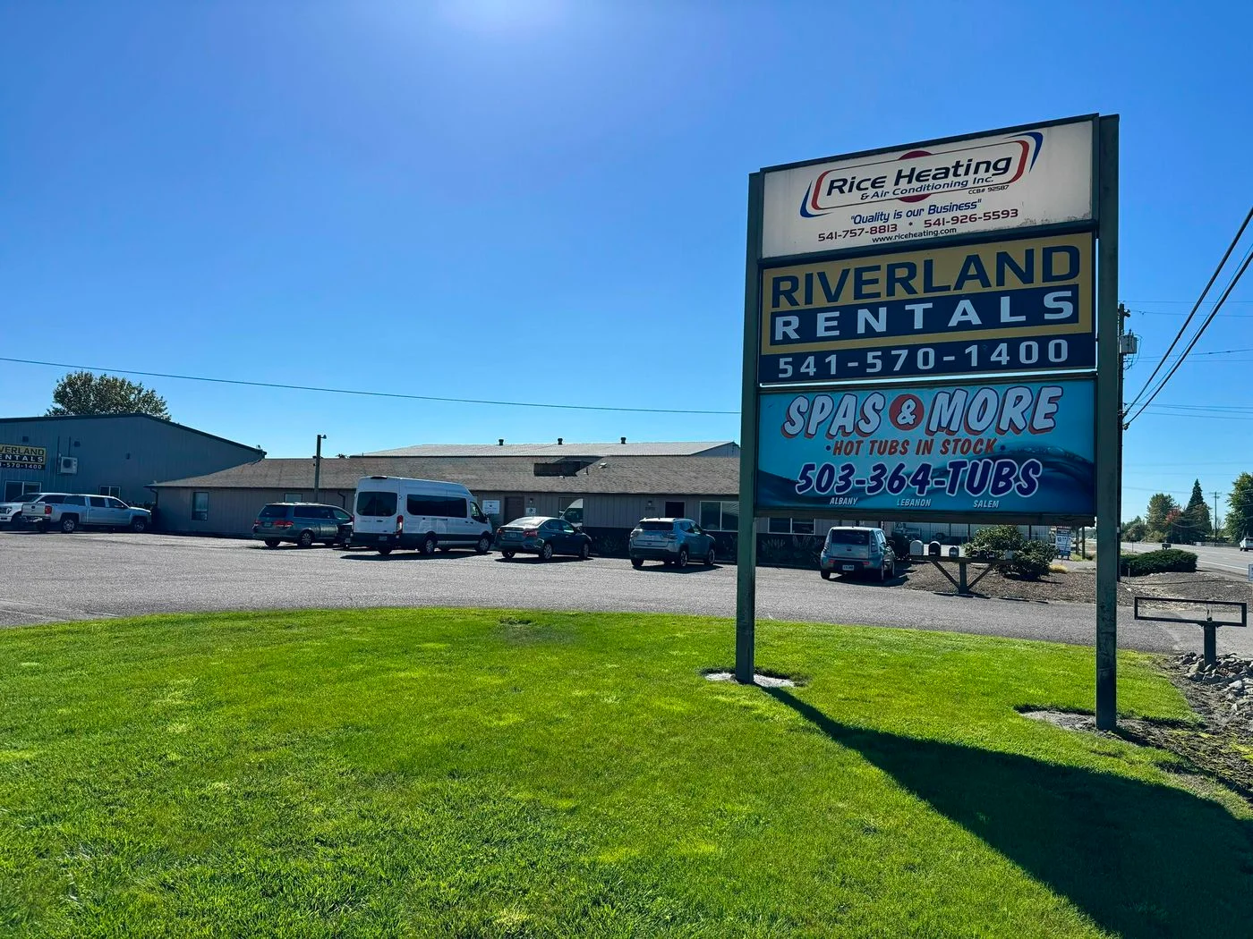 Photo 2 of 33935 Hwy 99E, Tangent, OR 97389