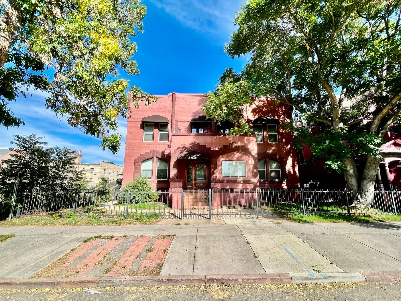 Photo 1 of 1544 N Pearl St, Denver, CO 80203