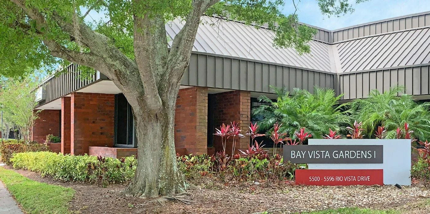 Photo 1 of 5576-5596 Rio Vista Dr, Clearwater, FL 33760-3108