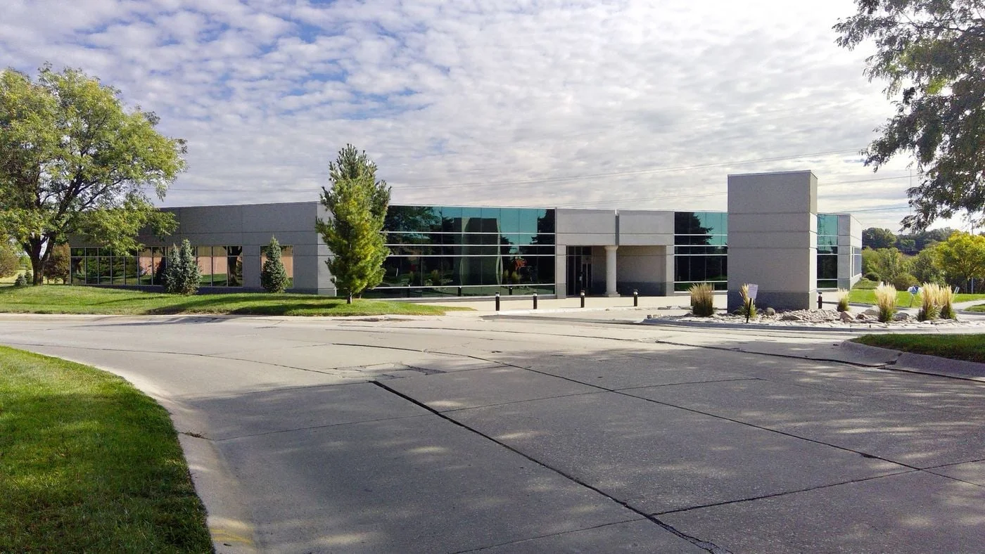 Photo 1 of 5807 N 102nd St, Omaha, NE 68134