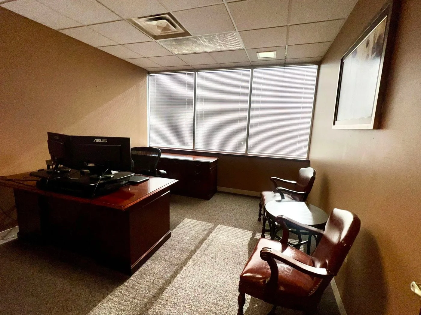 Photo 3 of 5807 N 102nd St, Omaha, NE 68134