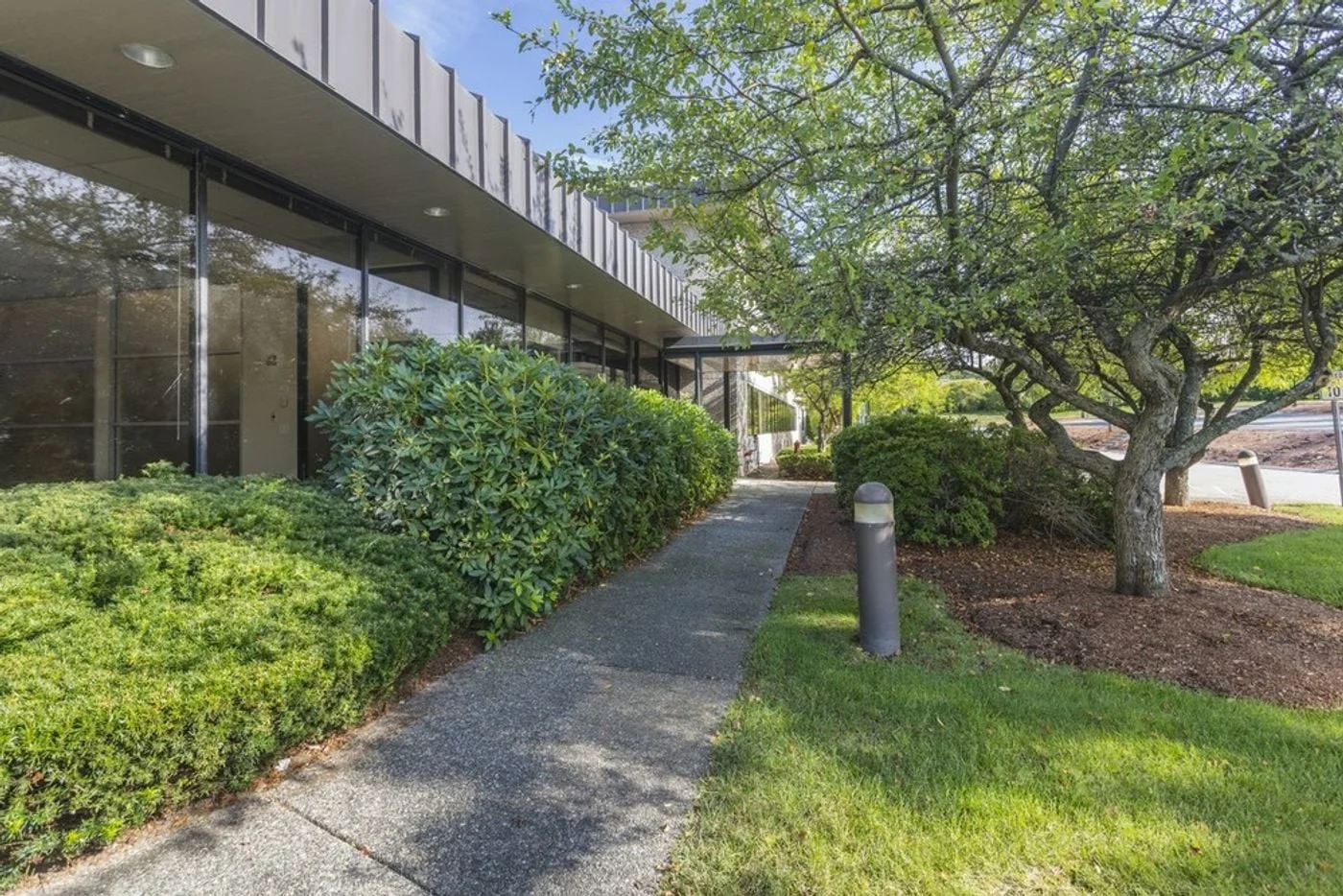 Photo 1 of 2 Omni Way, Chelmsford, MA 01824