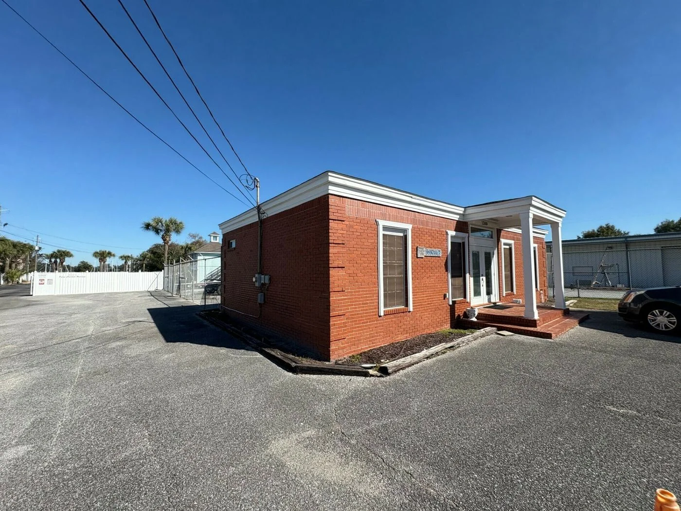 Photo 2 of 1200 Mahogany Mill Rd, Pensacola, FL 32507