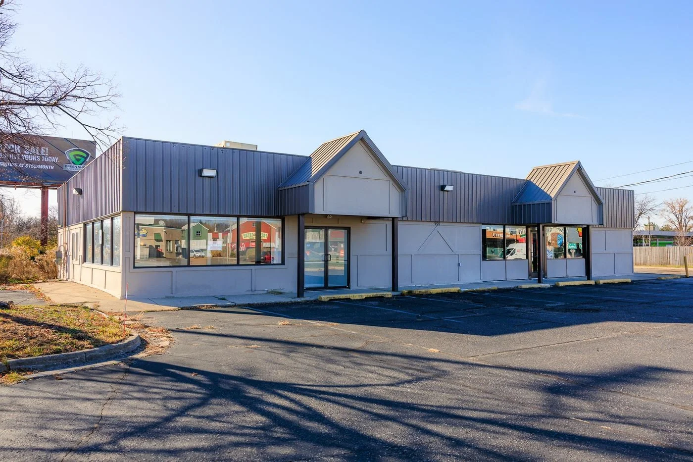 Photo 1 of 901 Trowbridge Rd, East Lansing, MI 48823