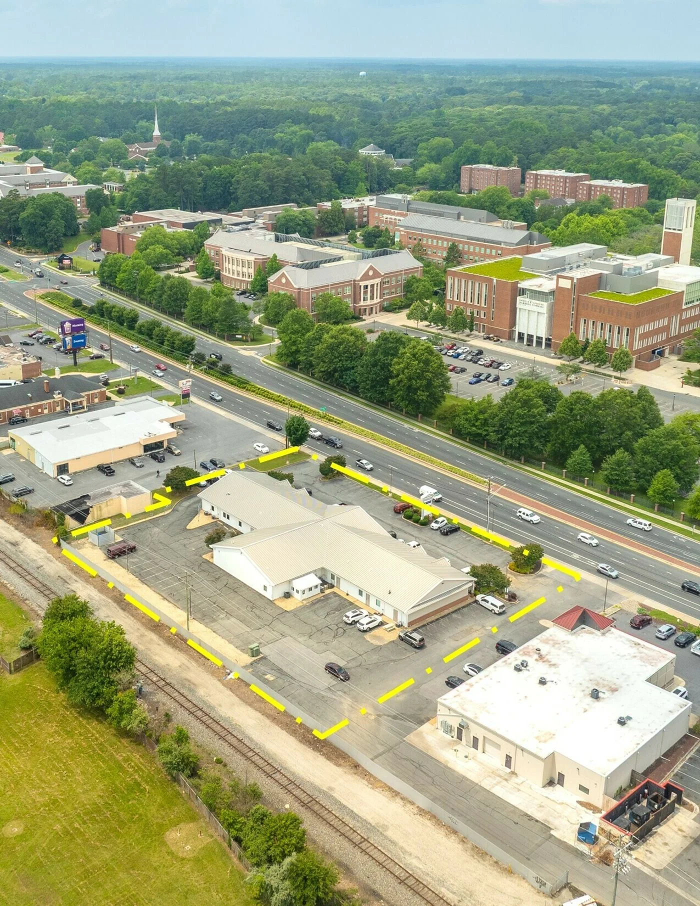 Photo 1 of 1131 S Salisbury Blvd, Salisbury, MD 21801