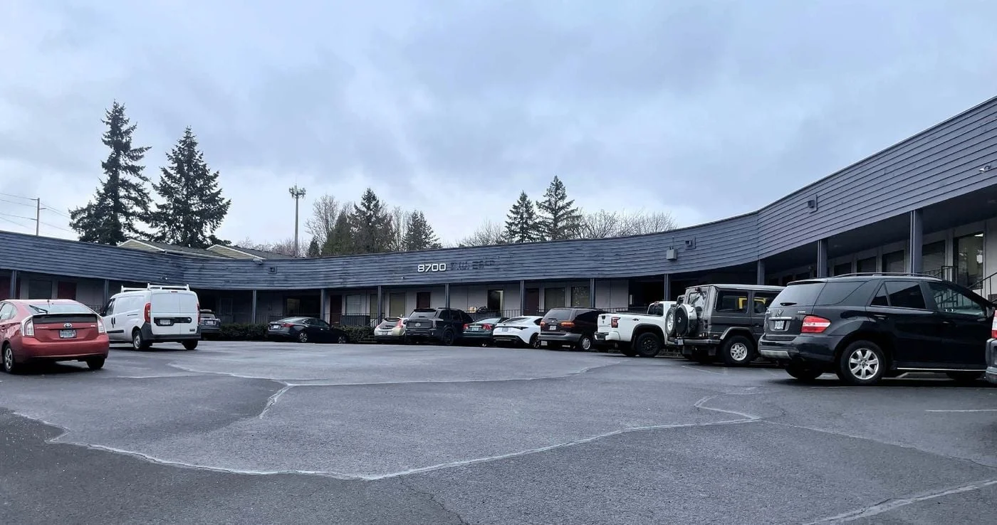 Photo 1 of 8700 SW Barbur Ct, Portland, OR 97219