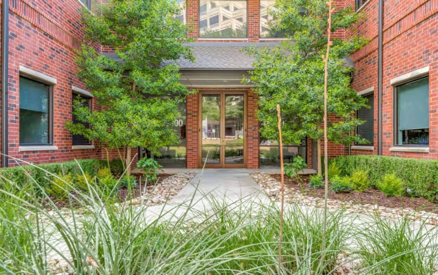 Photo 2 of 16300 Addison Rd, Addison, TX 75001