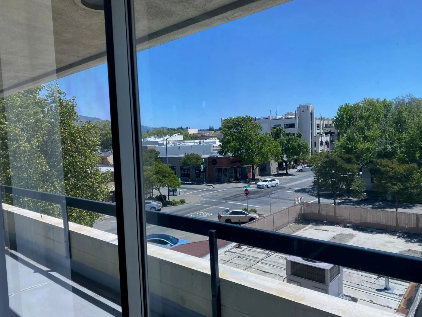 Photo 2 of 1615 Bonanza St, Walnut Creek, CA 94596