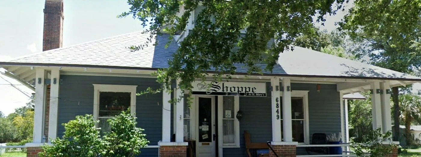 Photo 1 of 6849 Oak St, Milton, FL 32570