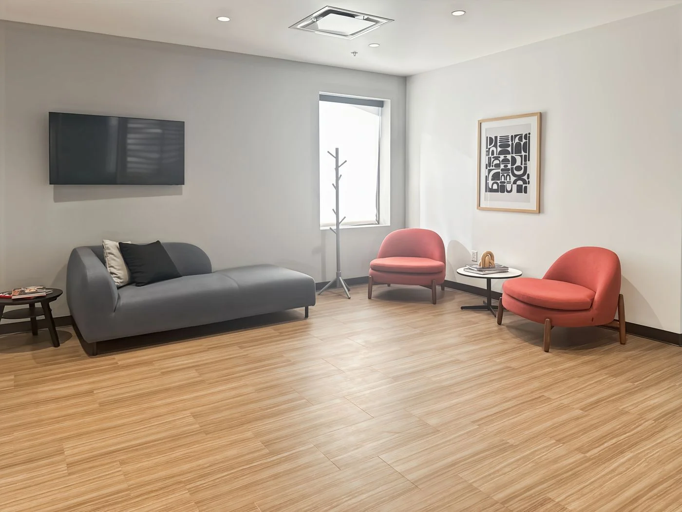 Photo 3 of 10451 West Palmeras Drive 2nd Floor, Sun City, AZ 85373