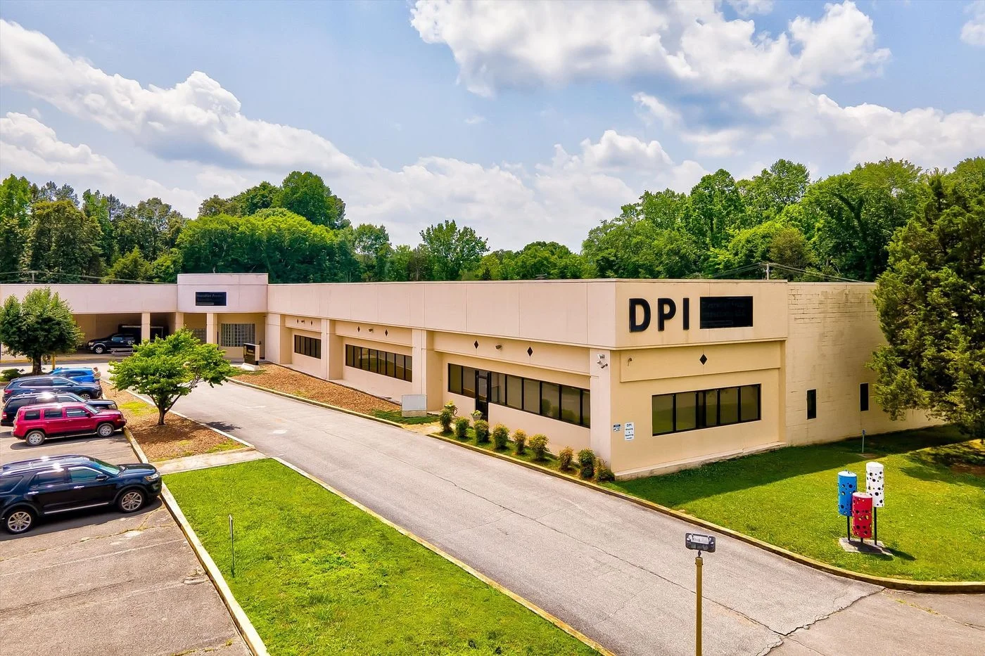 Photo 2 of 1059 E Tri County Blvd, Oliver Springs, TN 37840