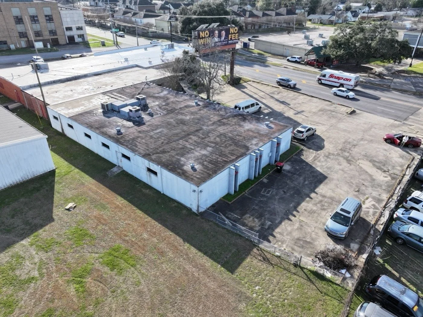 Photo 3 of 117 W Pinhook, Lafayette, LA 70501