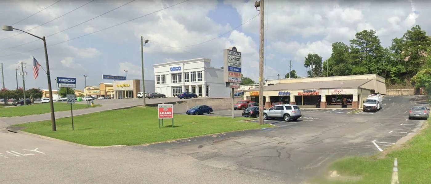 Photo 1 of 1633 Montgomery Highway, Vestavia Hills, AL 35216