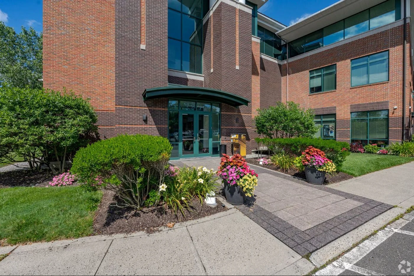 Photo 2 of 93, Lake Avenue Suite 102, Danbury, CT 06810