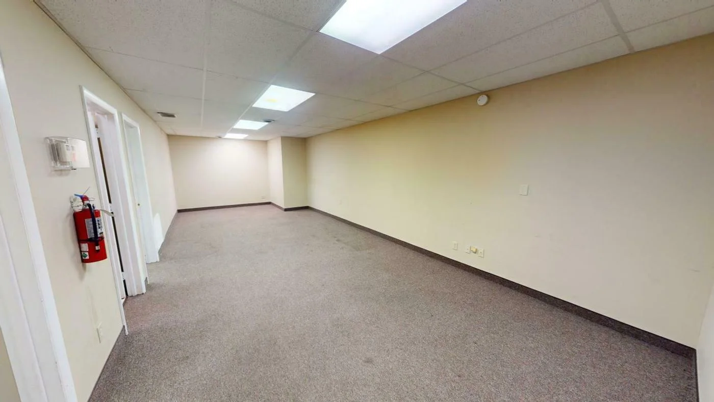 Photo 1 of 4337 Cleveland Ave, Columbus, OH 43224