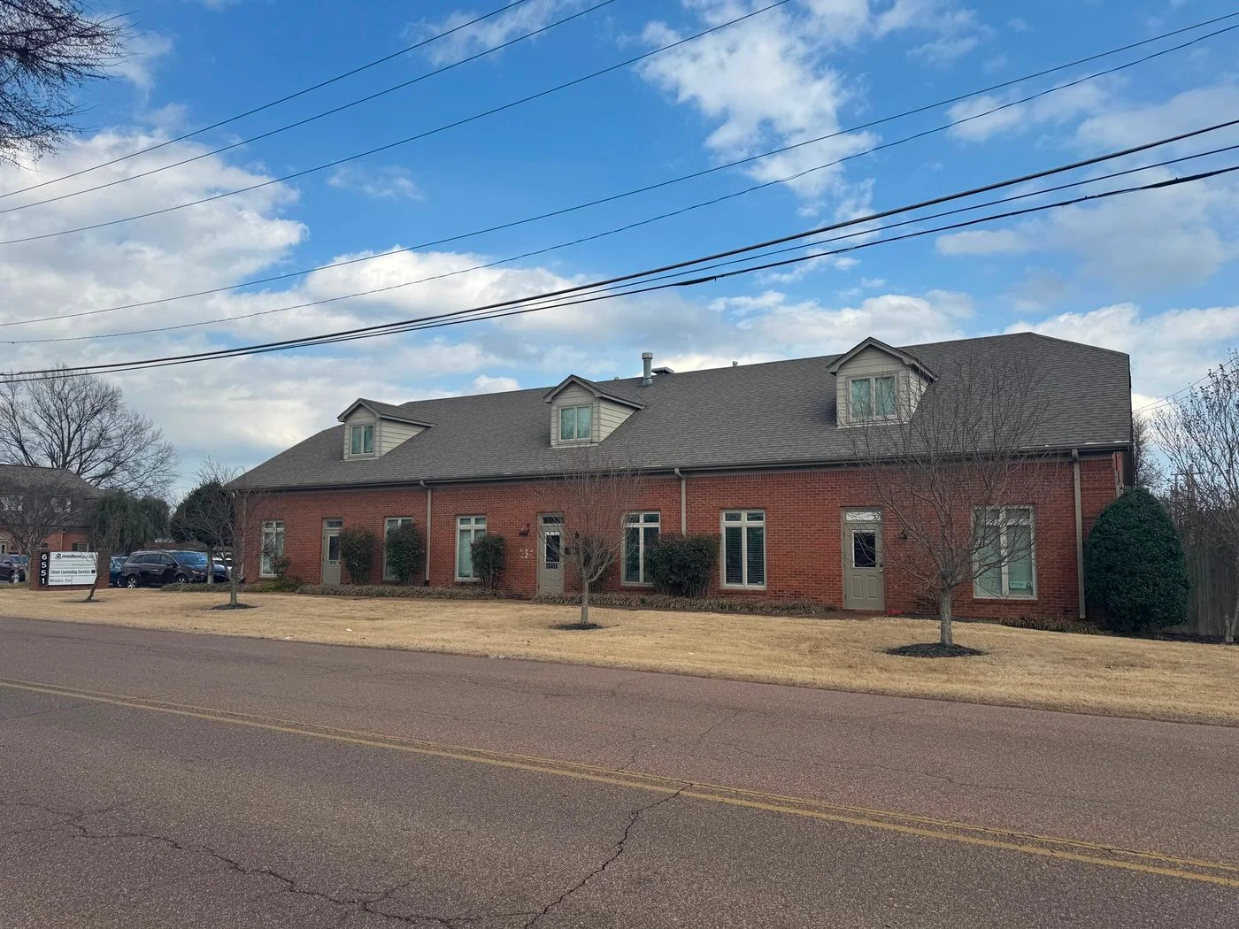 Photo 1 of 6551 Stage Oaks Dr, Bartlett, TN 38134