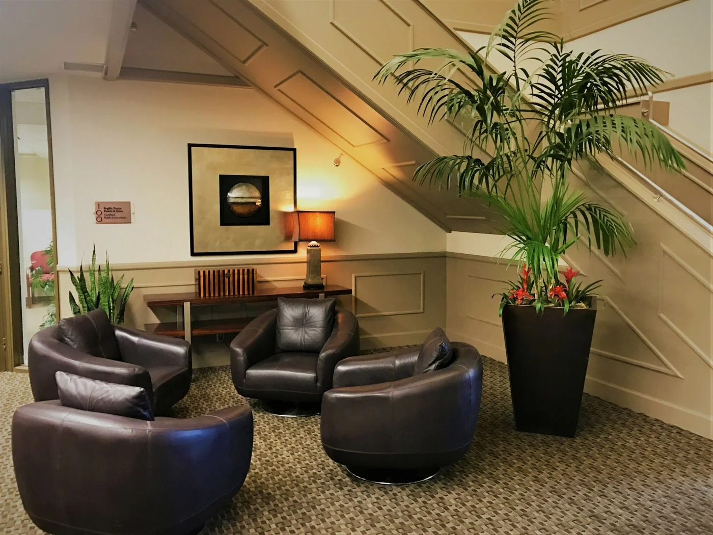 Photo 1 of 425 University Ave, Sacramento, CA 95825