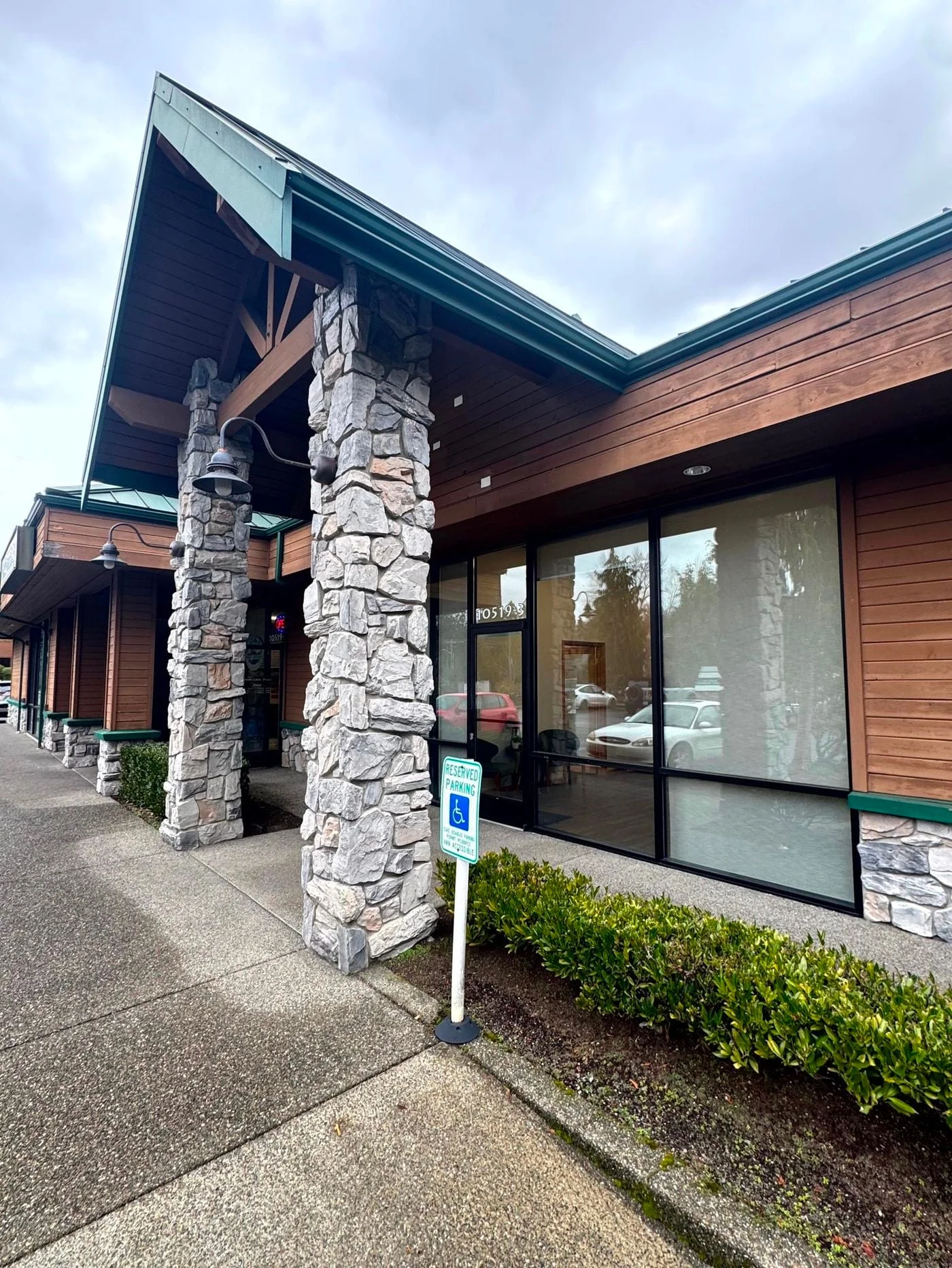 Photo 2 of 10519 20th St SE, Lake Stevens, WA 98258