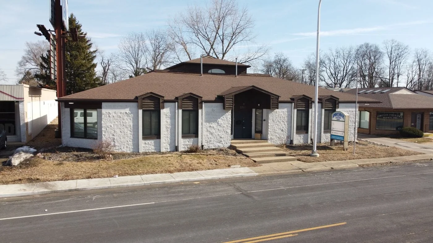 Photo 1 of 3310 N Prospect Rd, Peoria, IL 61603