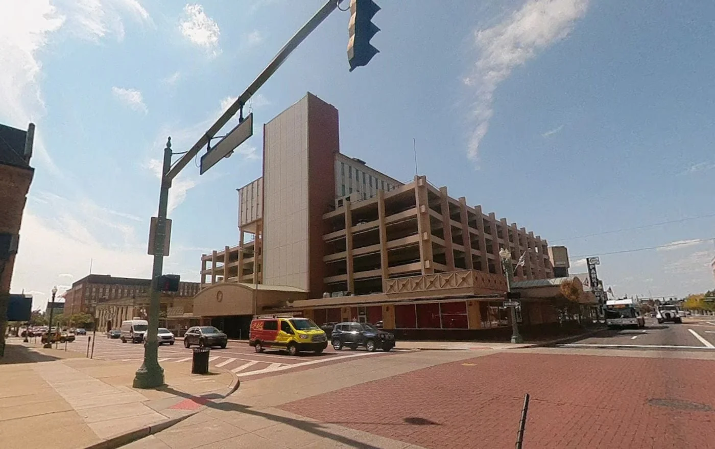 Photo 1 of 121 Cleveland Ave SW, Canton, OH 44702