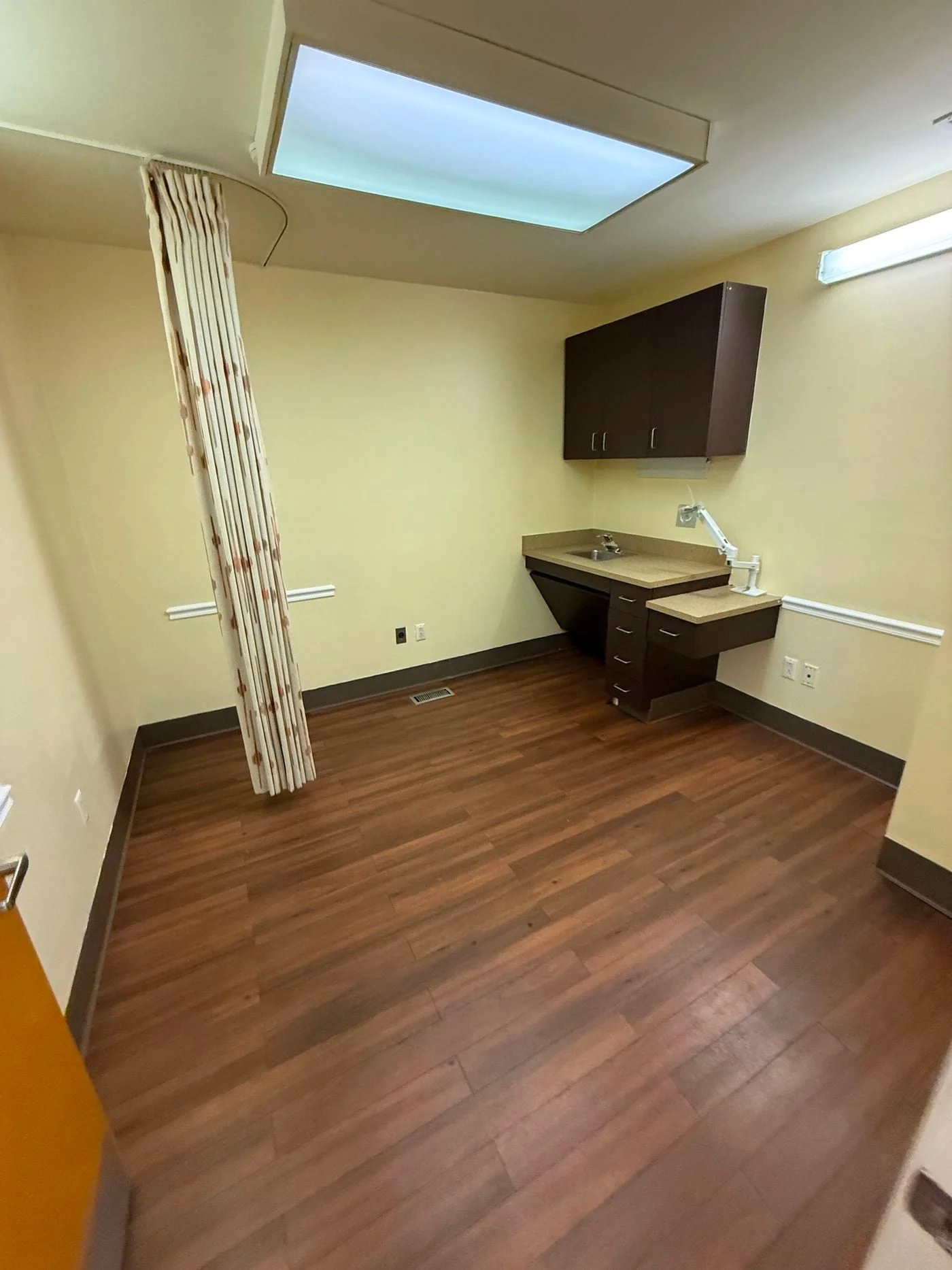 Photo 3 of 120 Madison Avenue, Mount Holly, NJ 08060