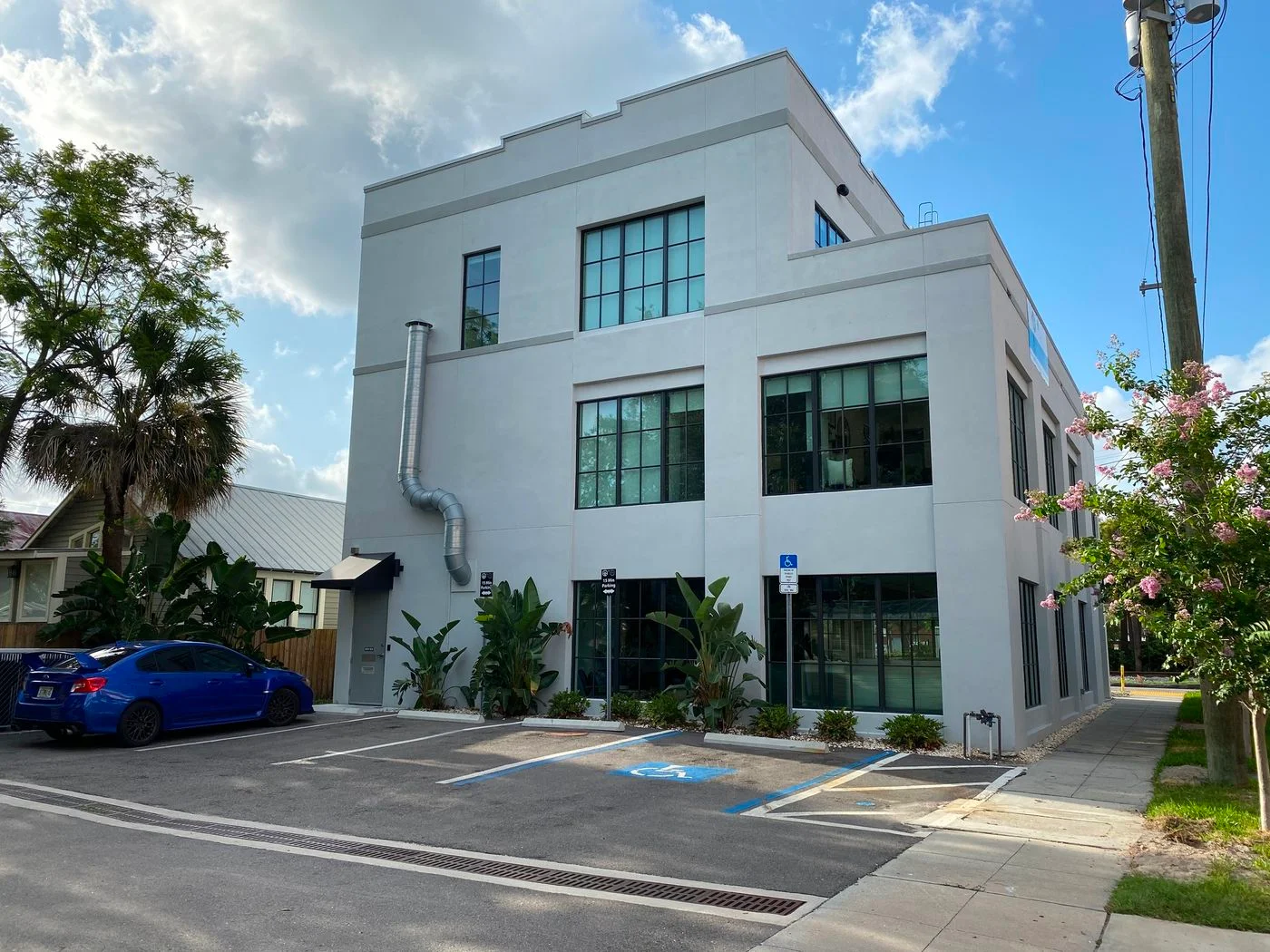 Photo 2 of 1919 E 6th Ave, Tampa, FL 33605