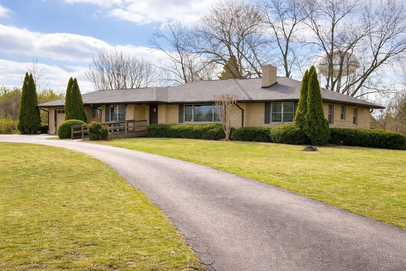 Photo 2 of 5190 Piney Grove Rd, Cumming, GA 30040