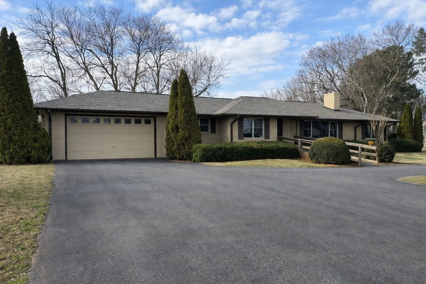 Photo 3 of 5190 Piney Grove Rd, Cumming, GA 30040