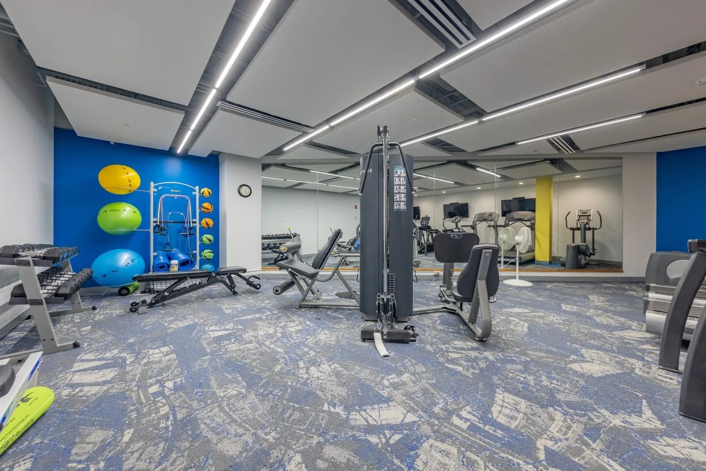 Photo 3 of 6060 Rockside Woods Blvd N, Independence, OH 44131