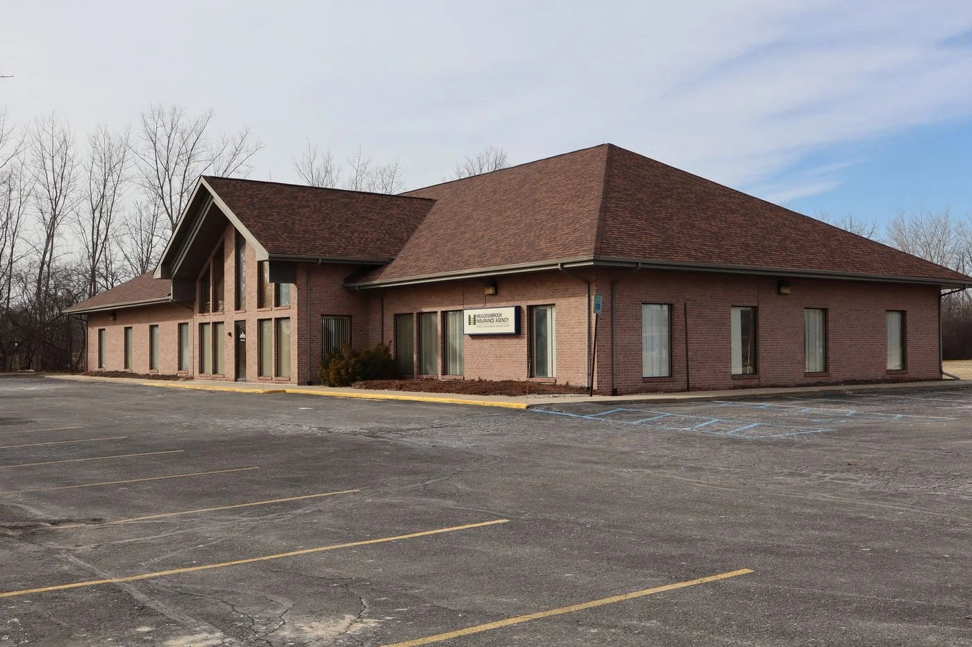 Photo 3 of 5311 Hampton Pl, Saginaw, MI 48604