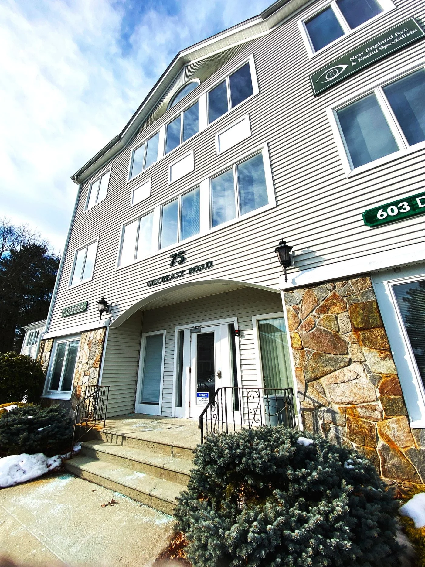 Photo 1 of 75 Gilcreast Rd, Suite #310, Londonderry, NH 03053