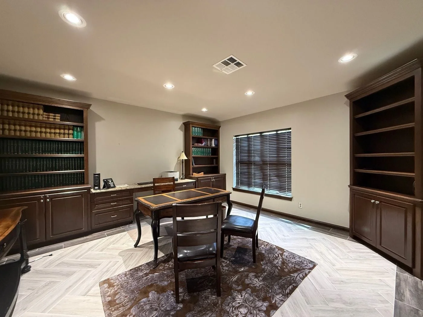 Photo 3 of 1717 N Broadway Ave, Oklahoma City, OK 73103