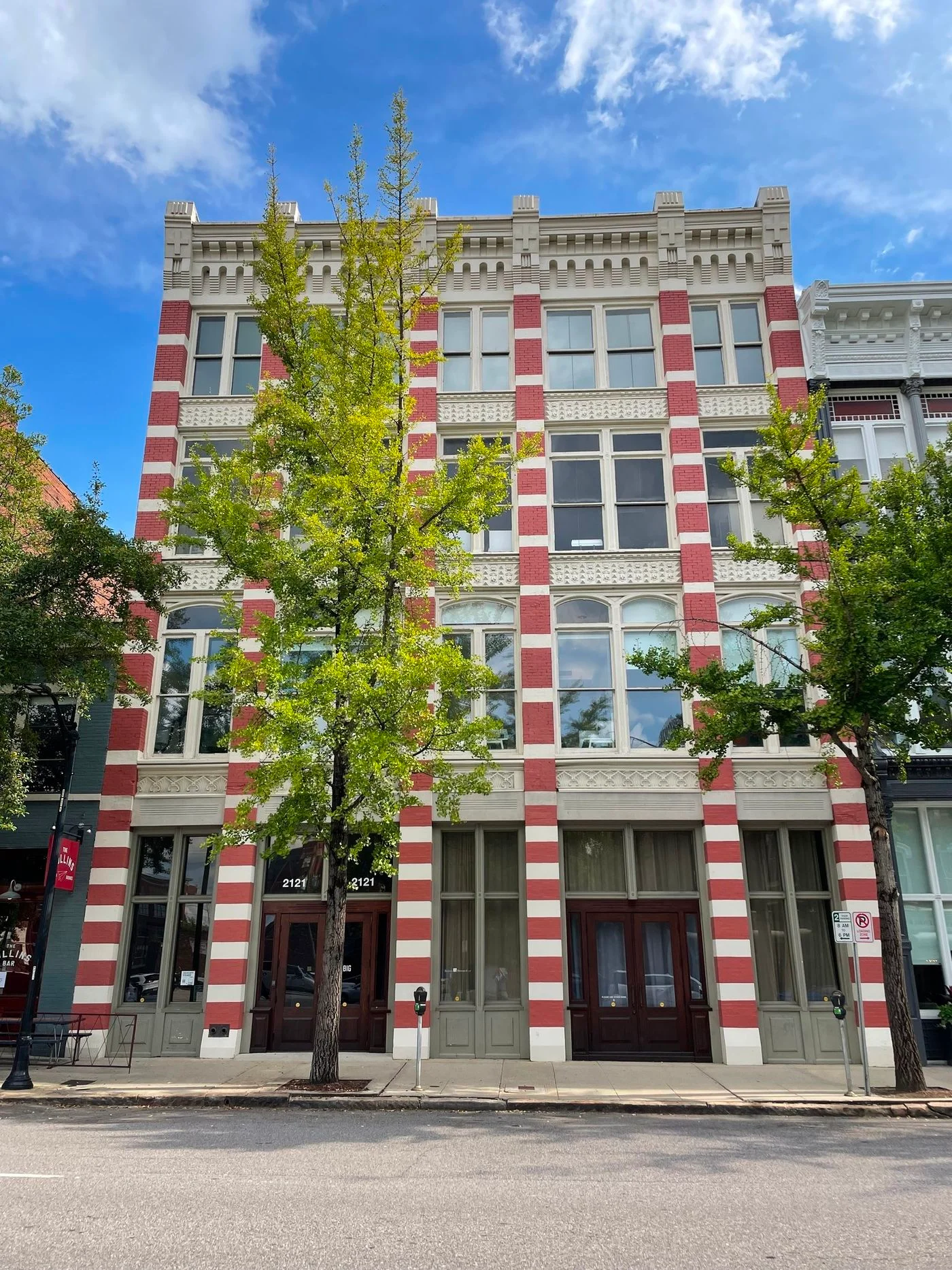 Photo 1 of 2123 2nd Ave N, Birmingham, AL 35203