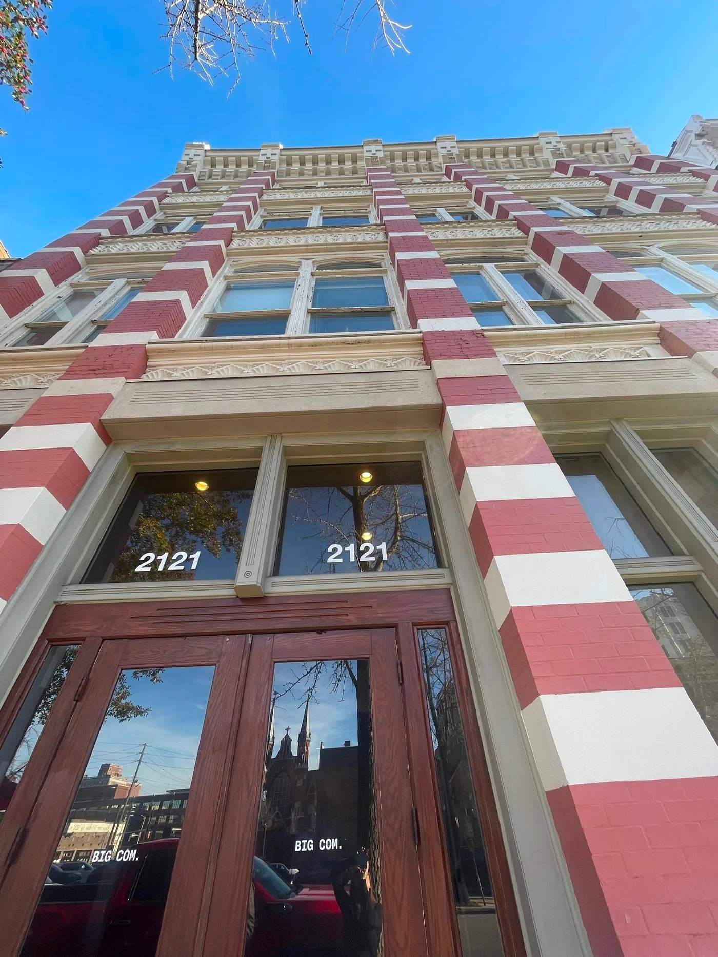 Photo 2 of 2123 2nd Ave N, Birmingham, AL 35203