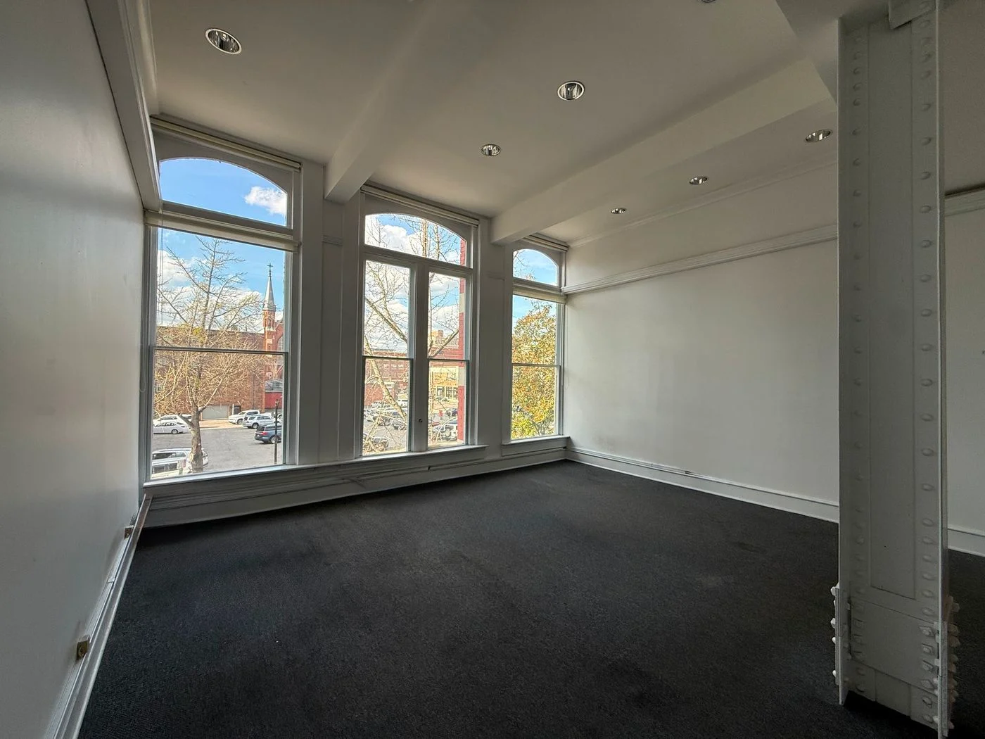 Photo 3 of 2123 2nd Ave N, Birmingham, AL 35203