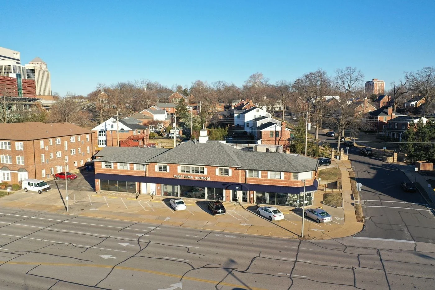 Photo 1 of 444 South Brentwood Boulevard, Clayton, MO 63105