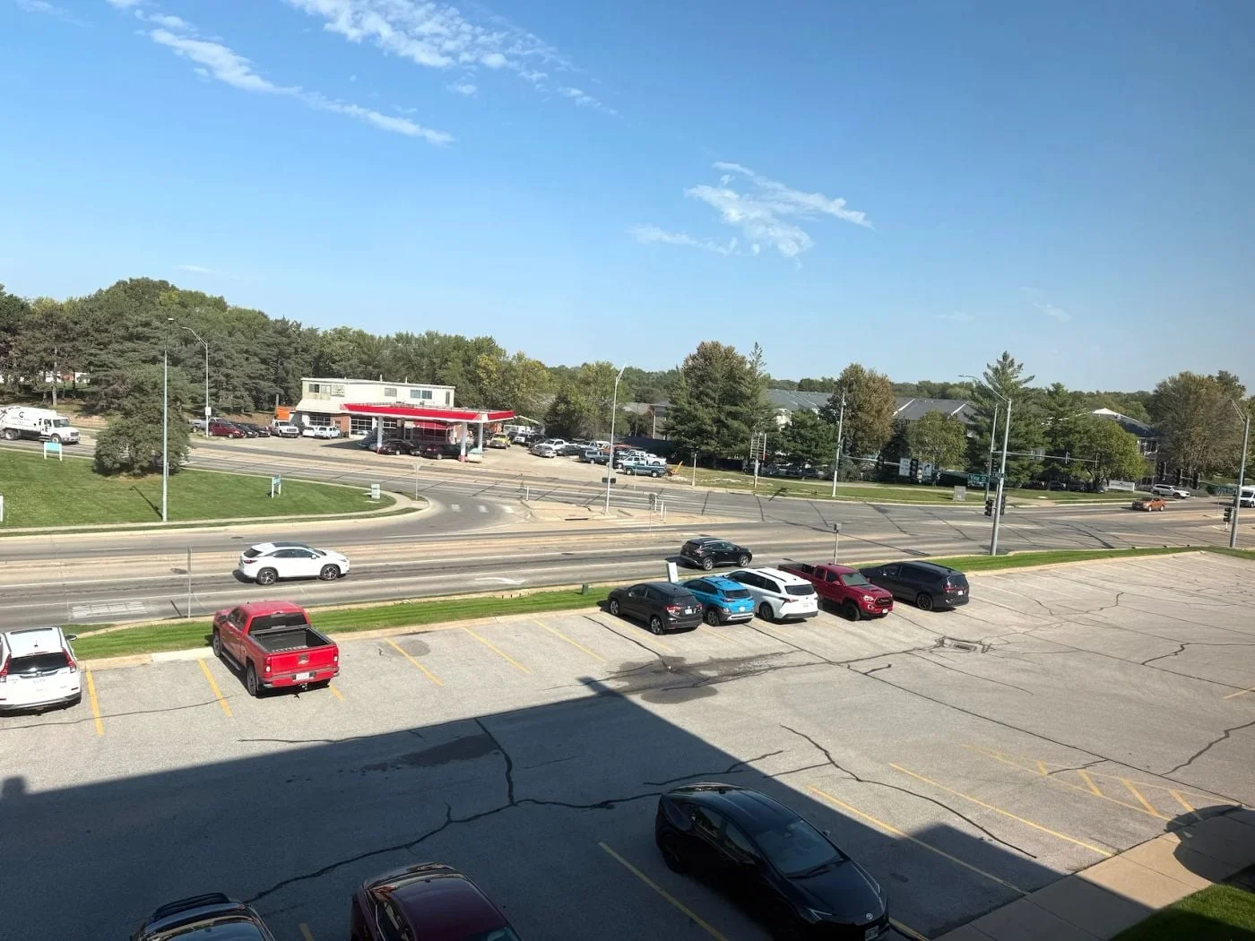 Photo 2 of 770 N Cotner Blvd, Lincoln, NE 68505