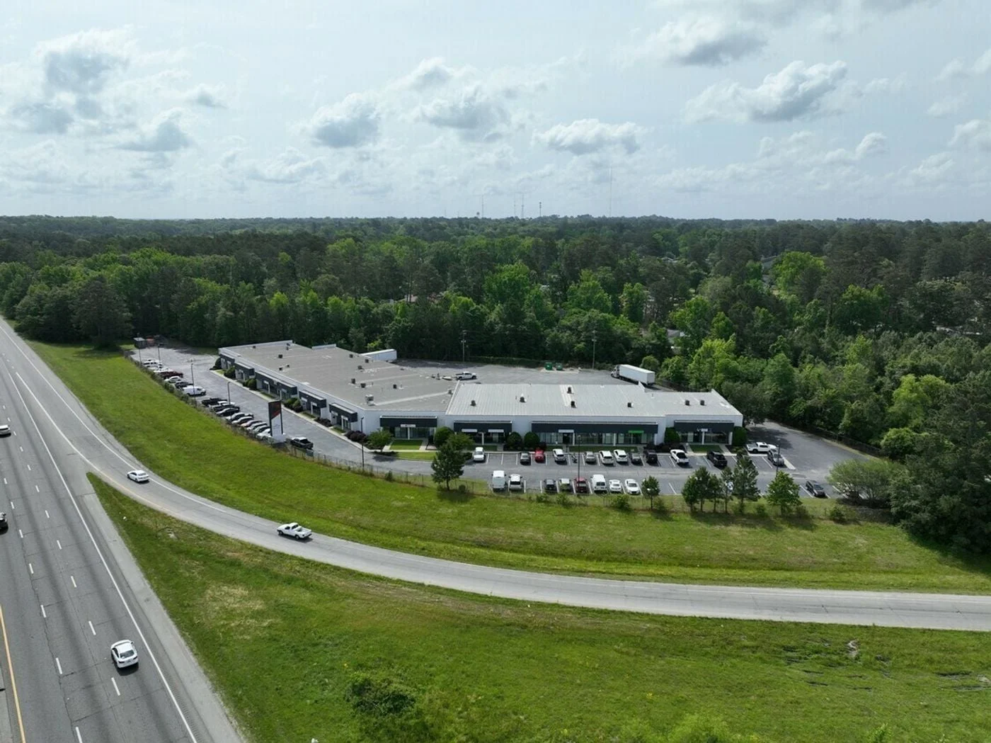 Photo 1 of 400 Northeast Dr, Columbia, SC 29203