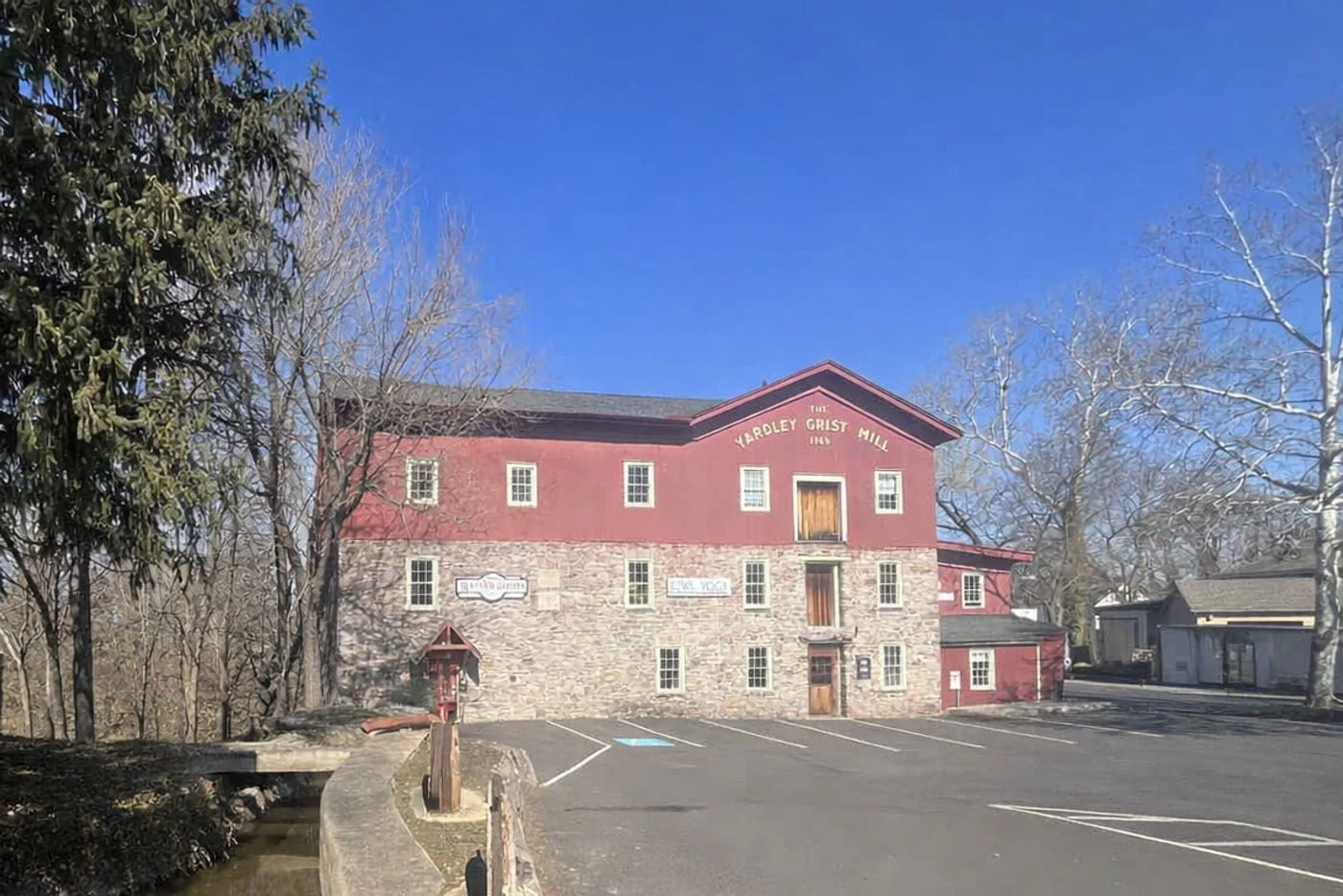 Photo 2 of 10 N. Main St, Yardley, PA 19067