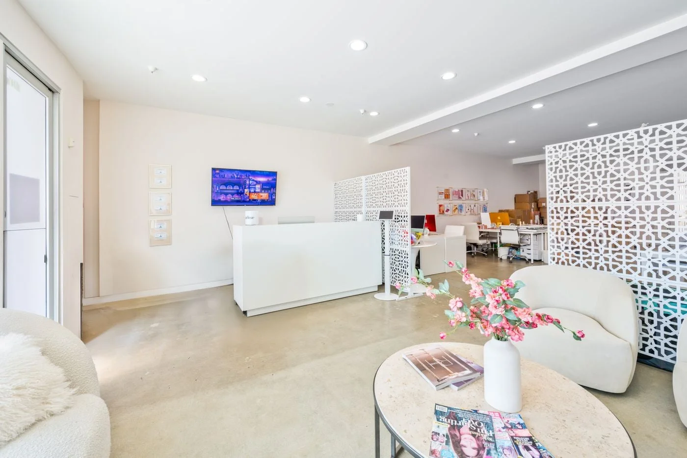 Photo 3 of 11741 W Pico Blvd, Los Angeles, CA 90064