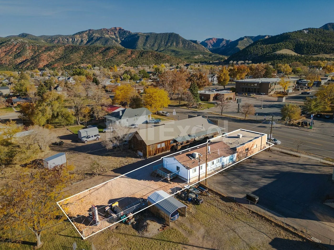 Photo 3 of 47 E Center St, Parowan, UT 84761