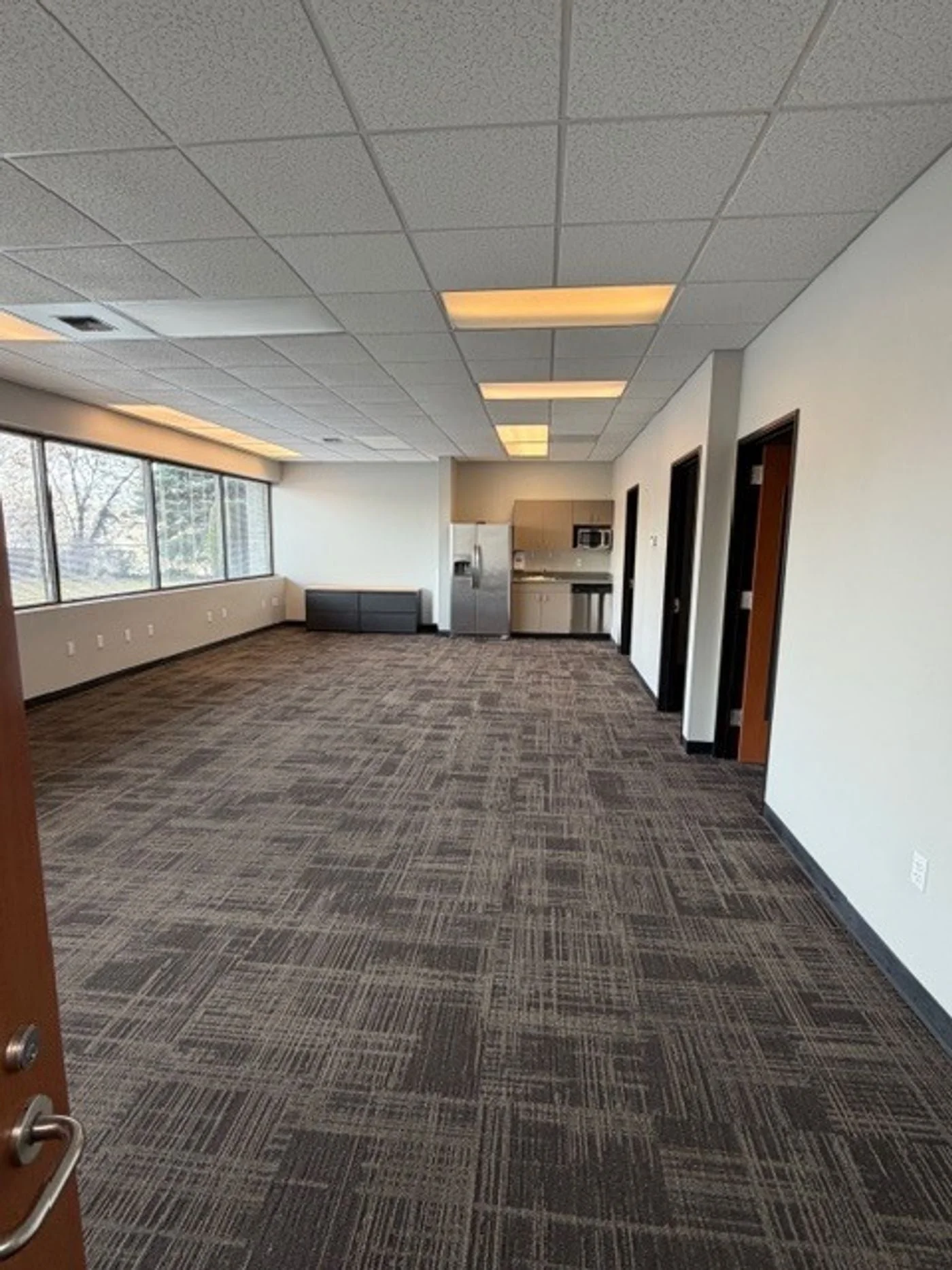 Photo 1 of 3911 Castlevale Road, Yakima, WA 98902