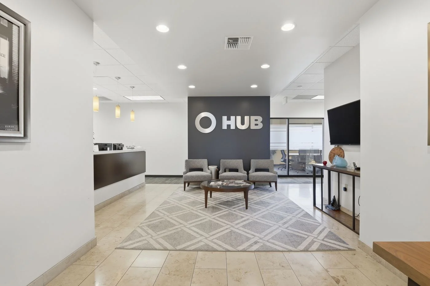 Photo 2 of 3911 Castlevale Road, Yakima, WA 98902