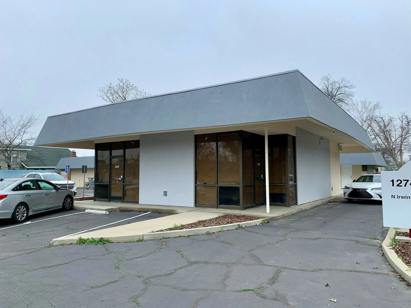 Photo 1 of 1274 N Irwin St, Hanford, CA 93230