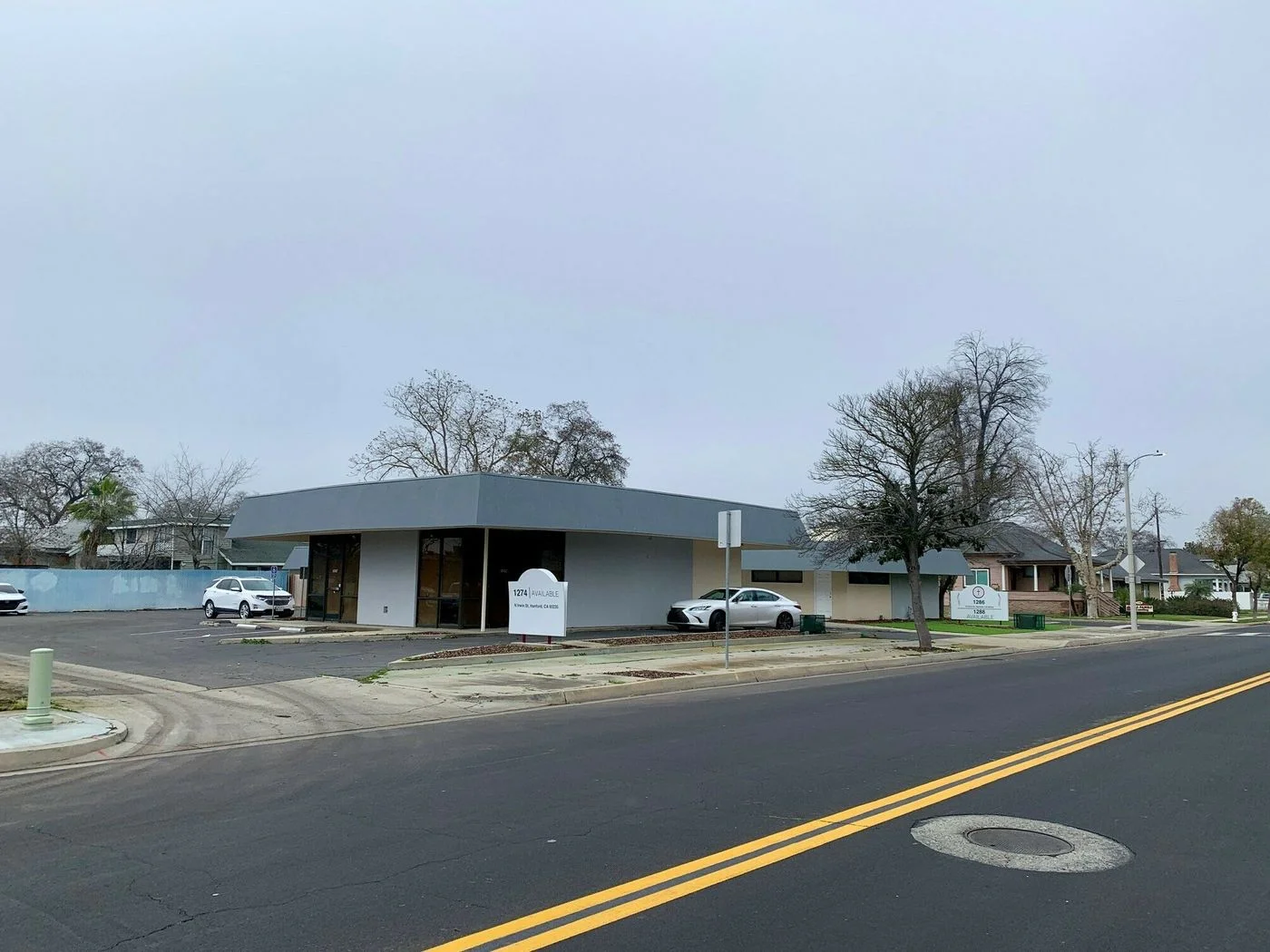 Photo 3 of 1274 N Irwin St, Hanford, CA 93230