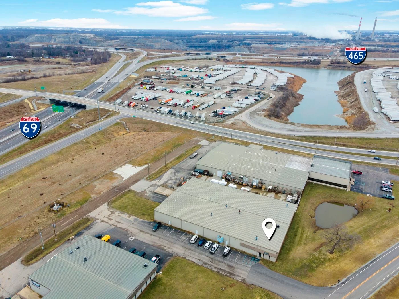 Photo 3 of 5551 South Belmont Avenue, Indianapolis, IN 46217