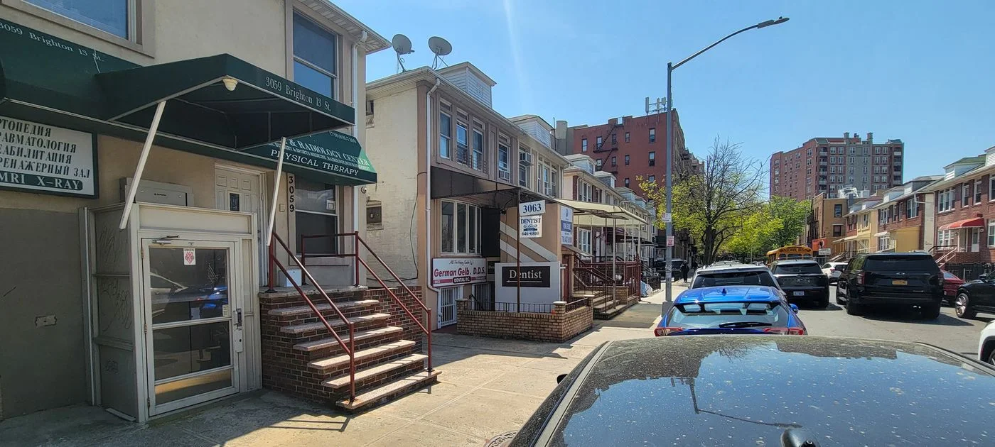 Photo 2 of 3063 Brighton 13th Street, Brooklyn, NY 11235